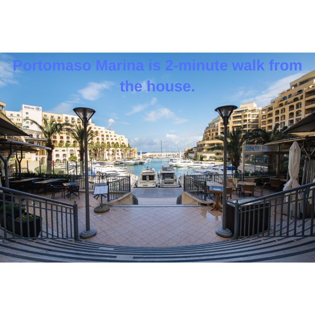 Paceville Sea View Penthouse With Jacuzzi! Saint Julian's 외부 사진
